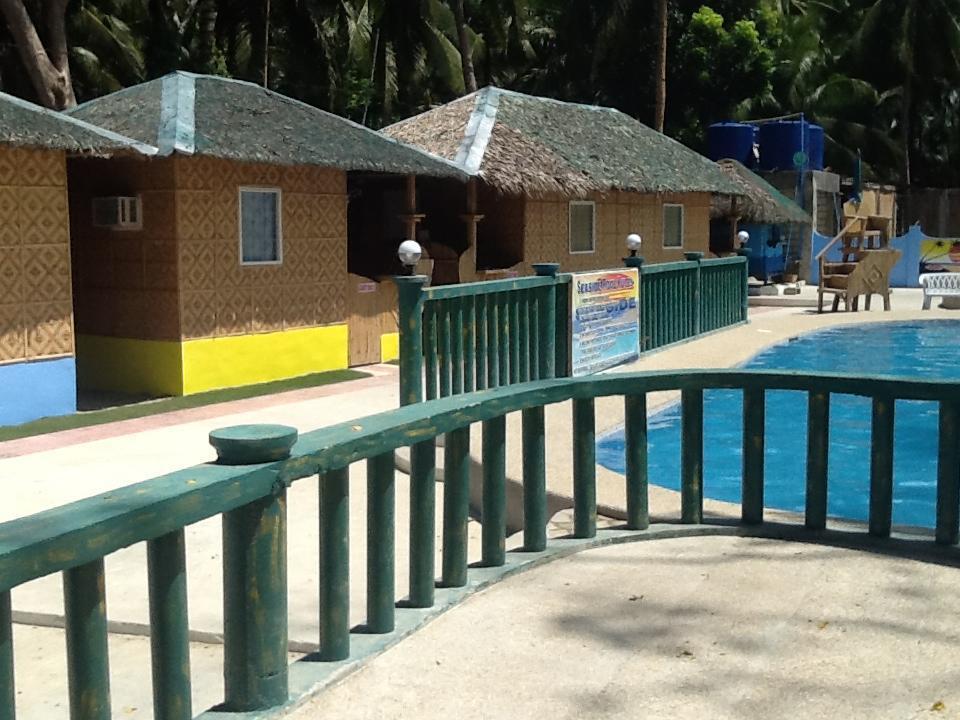 Seaside Beach Resort Bohol Bagian luar foto